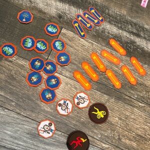 Key to brownies  and key to Girl guides   2013 GGC brownie (ember) badges bundle